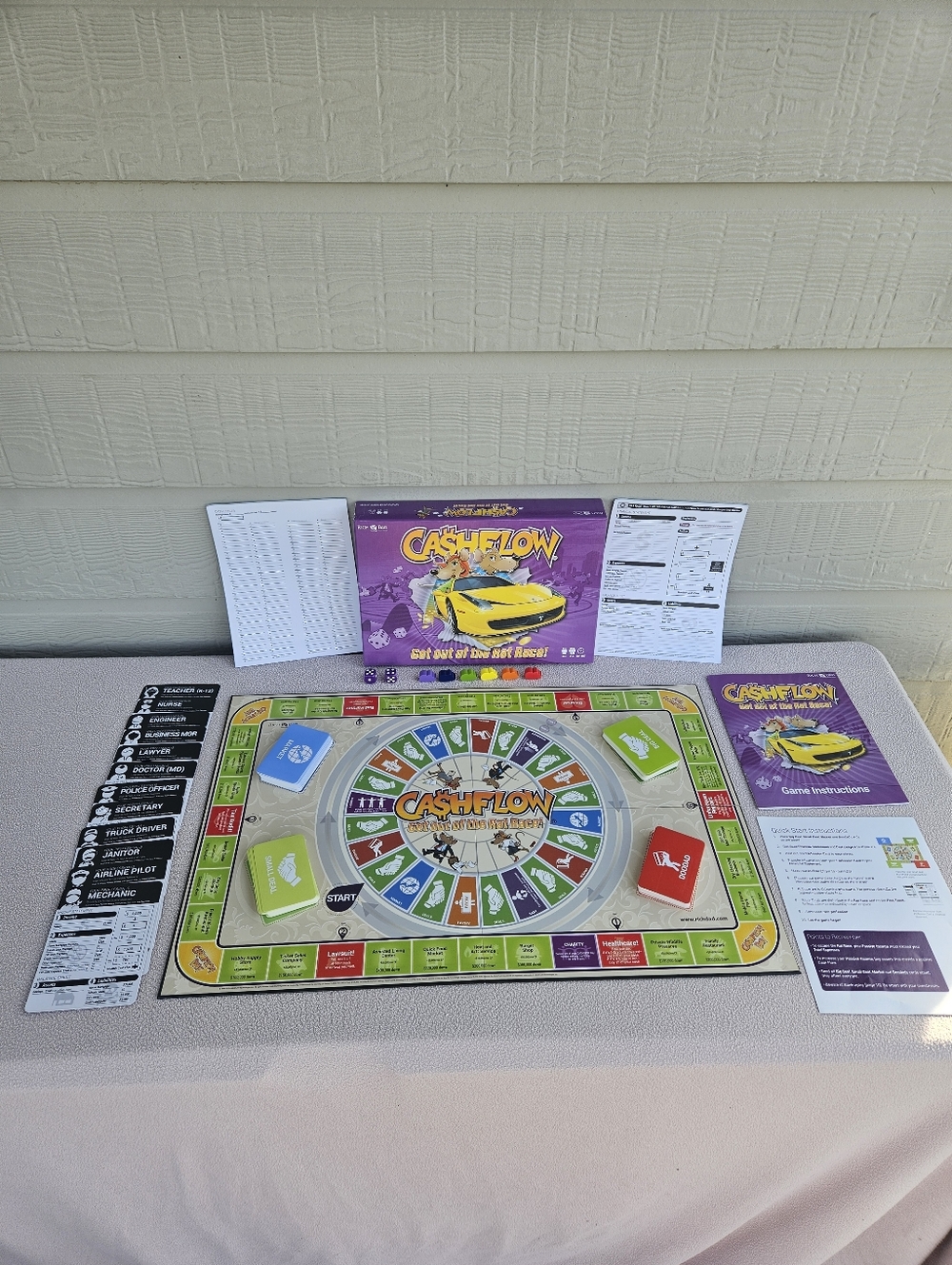 Cashflow Board Game Rich Dad Poor Dad Get Out Of The Rat Race 2017 COMPLETE